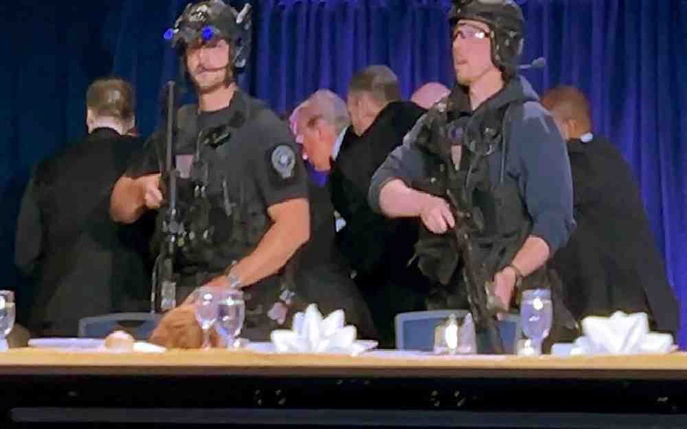 إطلاق نار أثناء حفل حضره ترمب