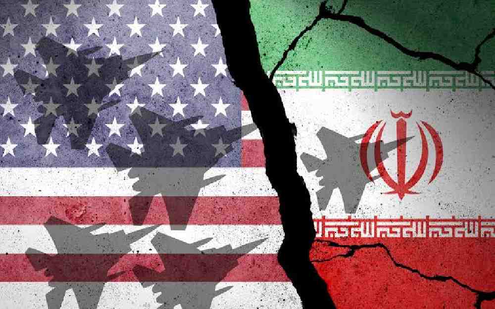 إيران وأمريكا تواصلان تصعيد الهجمات