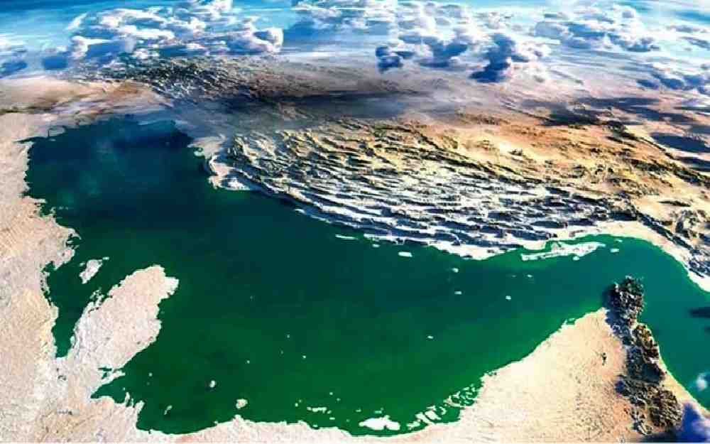 منطقة الخليج ومضيق هرمز والممرات الملاحية