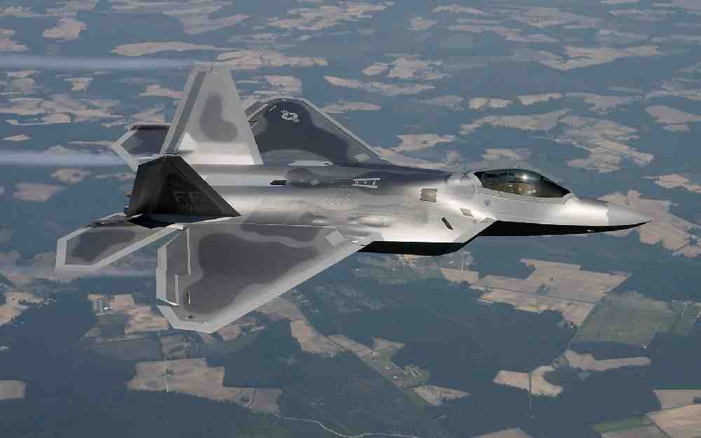 مقاتلات إف 22